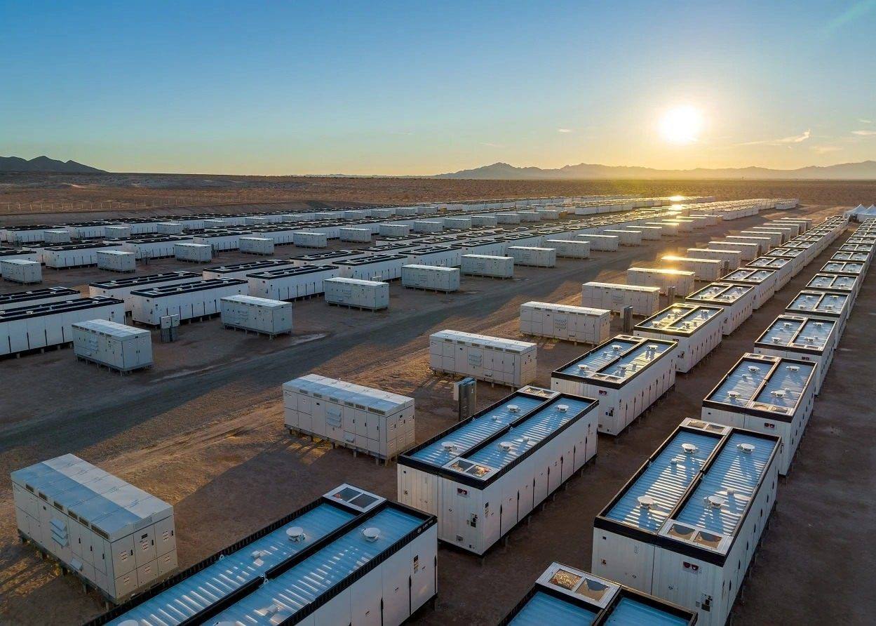 Powerst utility-scale BESS container installation
