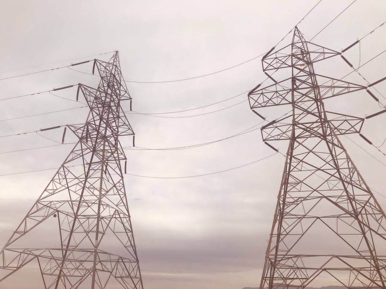 Powerst double-circuit transmission line